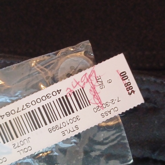 Pants - Picture 3 of 4